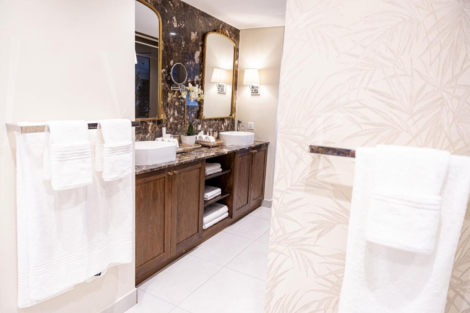 Peermont Walmont At The Grand Palm, Gaborone Hotel Ngoại thất bức ảnh
