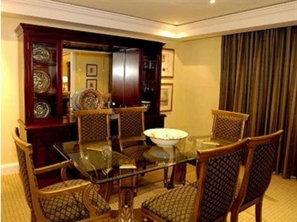 Peermont Walmont At The Grand Palm, Gaborone Hotel Ngoại thất bức ảnh