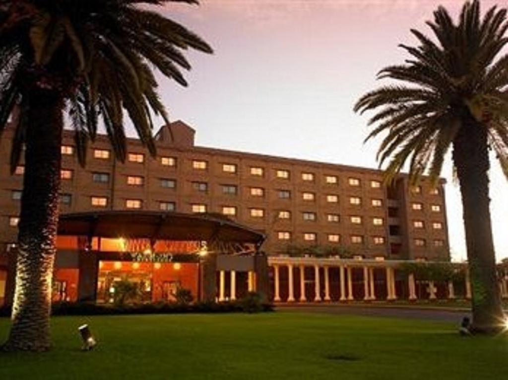 Peermont Walmont At The Grand Palm, Gaborone Hotel Ngoại thất bức ảnh